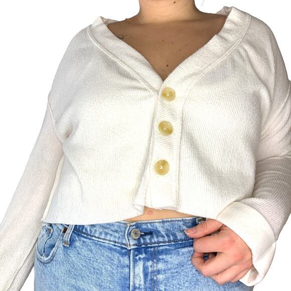 Urban Outfitters Cream Cropped Ribbed Cardigan Shirt Top Large - Picture 1 of 4